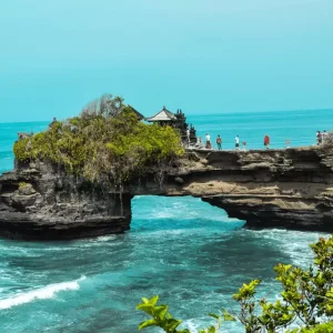 Paket Tour Harian Tanah Lot